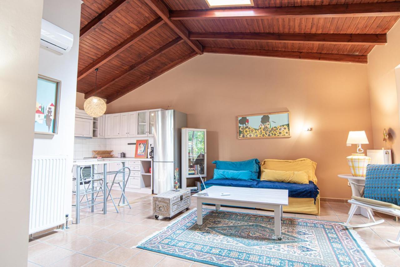 The Country Arths Retreat Apartment Athens Ngoại thất bức ảnh